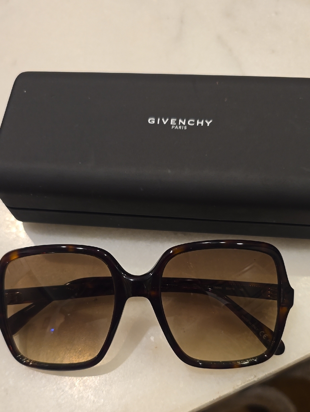 Givenchy Brown Gradient Oversized Square Sunglasses GV7123G/S - Picture 3 of 8